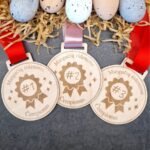 Velykiniai margučių ridenimo graviruoti medaliai