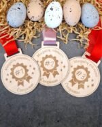 Velykiniai margučių ridenimo graviruoti medaliai