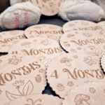 Kūdikio pirmųjų mėnesių kortelės nuotraukoms 18 vnt.