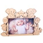 Medinis nuotraukų rėmelis su gimimo metrikais
