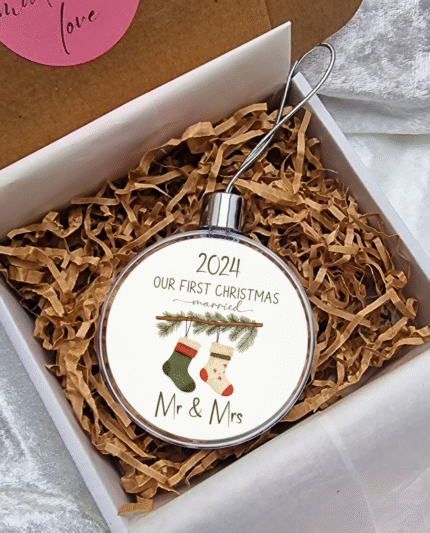 Personalizuotas kalėdinis žaisliukas Our First Christmas Married Mr and Mrs