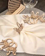 Mediniai servetėlių žiedai Velykų zuikis