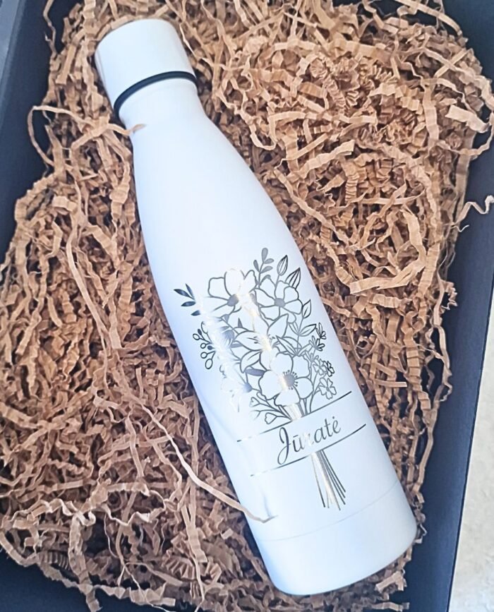 Graviruota termo gertuvė su vardu, 500ml