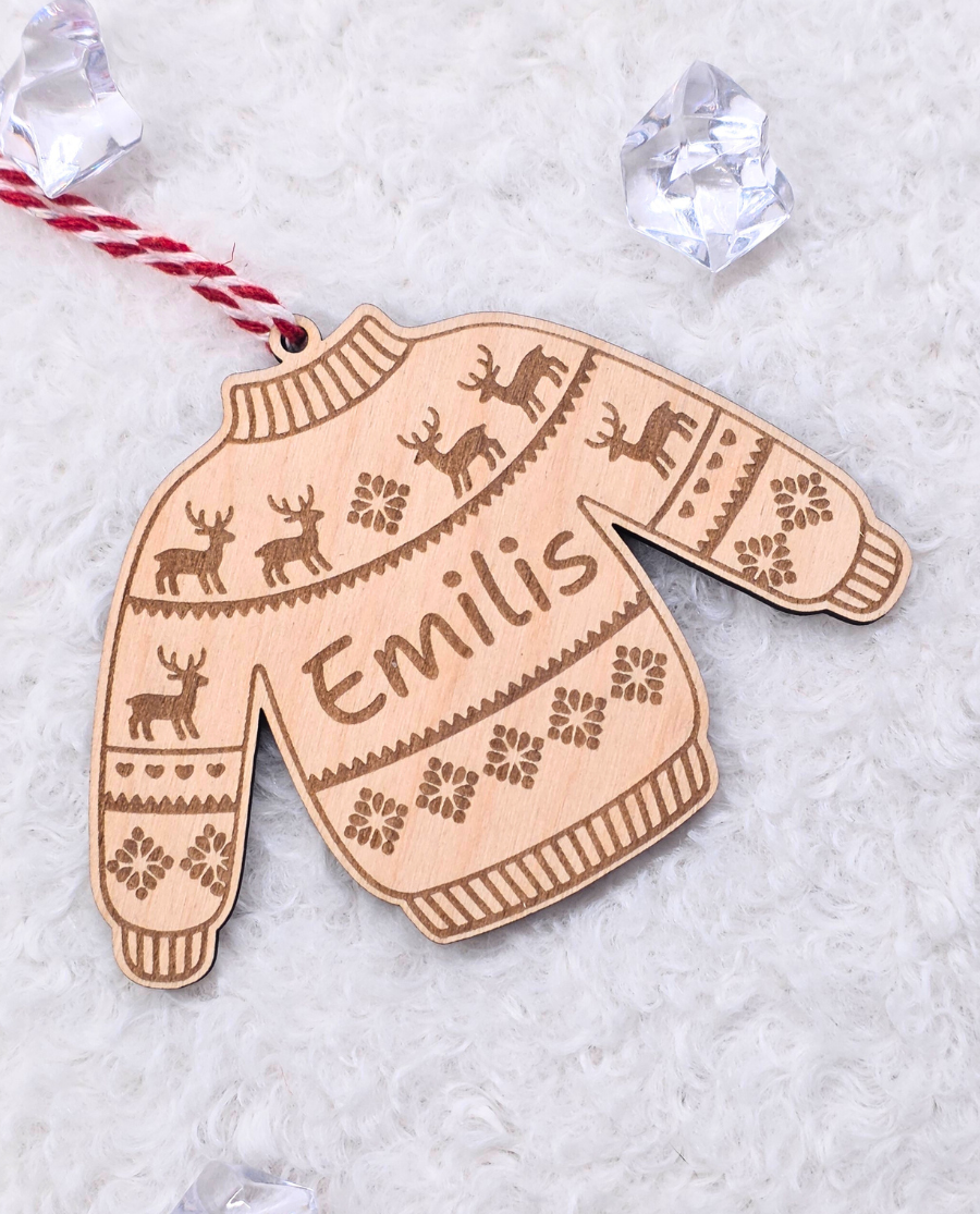 Kalėdiniai eglutės žaisliukai su vardu ar logo Žiema Kalėdiniai eglutės žaisliukai su vardu ar logo Žiema