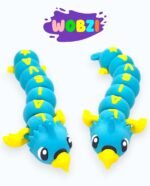 Figūrėlė Papūga su užrašu „Laisva“